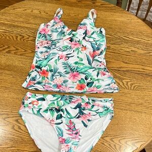 Tommy Bahama White Tankini with Pink & Green Tropical Print NWT